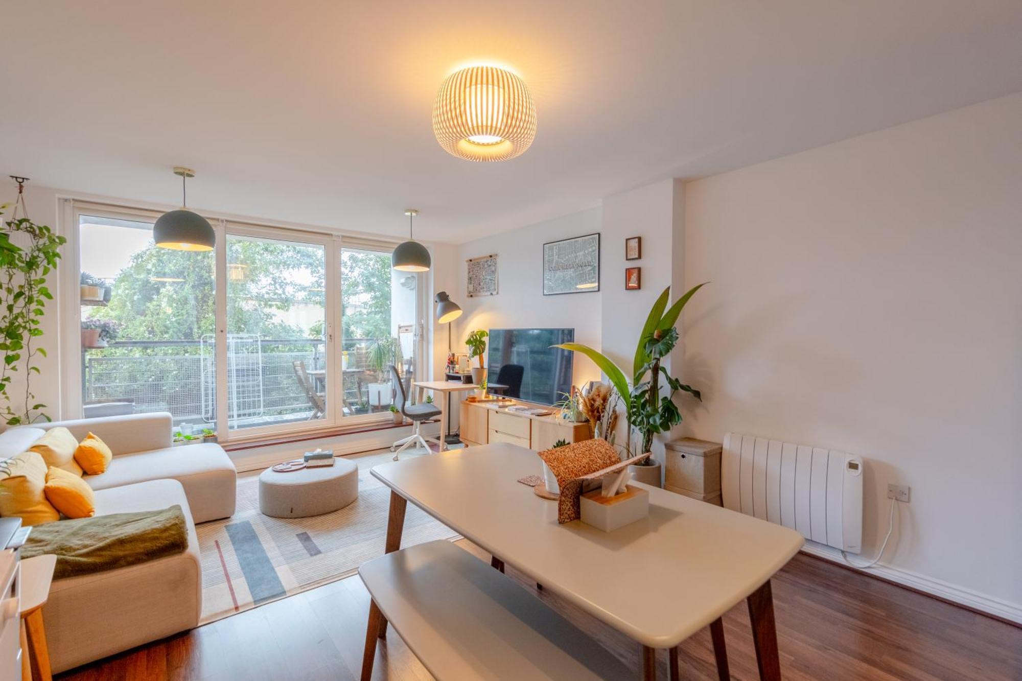 Vibrant & Modern 1Bd Flat - Hackney Apartman London Kültér fotó